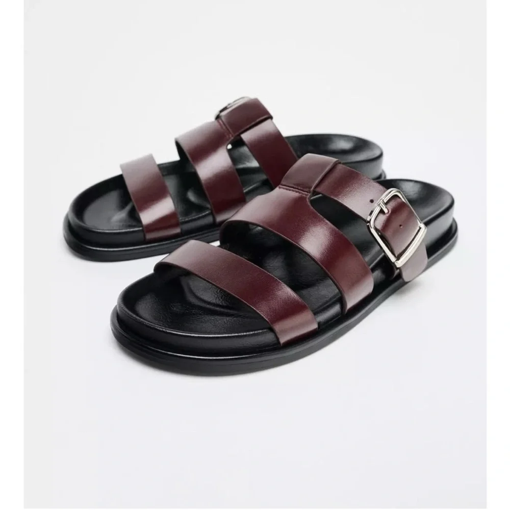 Stylish Burgundy Leather Slide Sandals - Picture 1 of 3